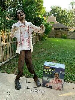 Rare Spirit Halloween Prop Berzerker Zombie Life Size Decor With Box berserker