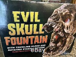 Rare Vintage Evil Skull Fountain Spencers Trickling Blood Rotating Eye Halloween
