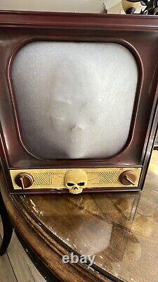 Sold Out Spirit Halloween TERROR TV Possessed animated prop Haunted with Box Works