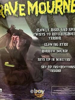 Spirit Halloween 2012 Grave Mourner Life Size Prop Animatronic Rare Tekky Toys