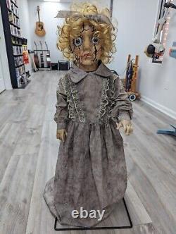 Spirit Halloween Abandoned Annie 2019 Rare Prop Decor Animated Discontinued