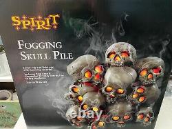 Spirit Halloween Fogging Skull Pile Halloween Prop