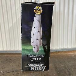 Spirit Halloween Halloween Animatronic Cocooned Corpse Prop Rare 2019