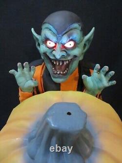 Spirit Halloween Prop The Popping Goblin Animatronic AS IS READ DESCRIPTION
