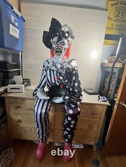 Spirit Halloween Sitting Scare Clown Retired Animated Halloween Prop With Box