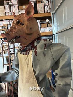 Spirit Halloween The Butcher Pig Scary Animatronic Moving Grunting TESTED