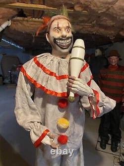 Spirit Halloween Twisty The Clown Static Prop. Rare! Read Full Description! Rar