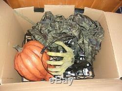 Spirit halloween pumpkin patch prowler only used once perfect working condition