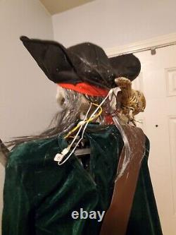 Spooky Village Halloween Skeleton Pirate Talking Zombie Parrot 6 FT Not Working