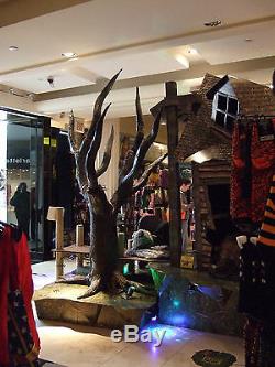 Swamp Tree Prop, Spirit Halloween Store Display, RARE, NEW IN BOX (Plastic)