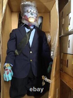 They Live Alien Life Size Animated Prop Trick or Treat Studios Russ Lukich