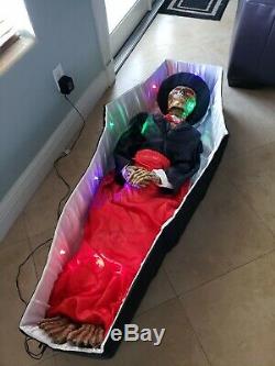 Totally Ghoul 60 Animated Skeleton Coffin. Rare Gemmy Spirit Halloween Decor