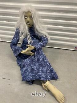 Twisted Tina Dead Girl Spirit Halloween Sold Out Life Size 5Ft Prop Scary