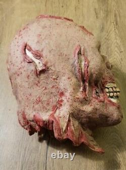 Very Realistic Halloween Severed Heads Props? Scary Spooky Party So Life Like