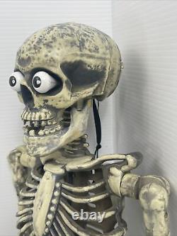 Vintage Gemmy Jack Skeleton Joke Telling Talking Eyes Pop Out Halloween Prop 36