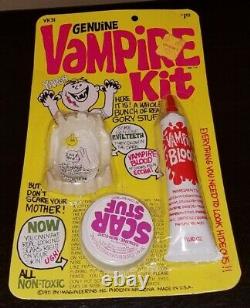 Vintage Vampire Blood, Make up kit, Fangs, 1971, Very Rare, Halloween, Read